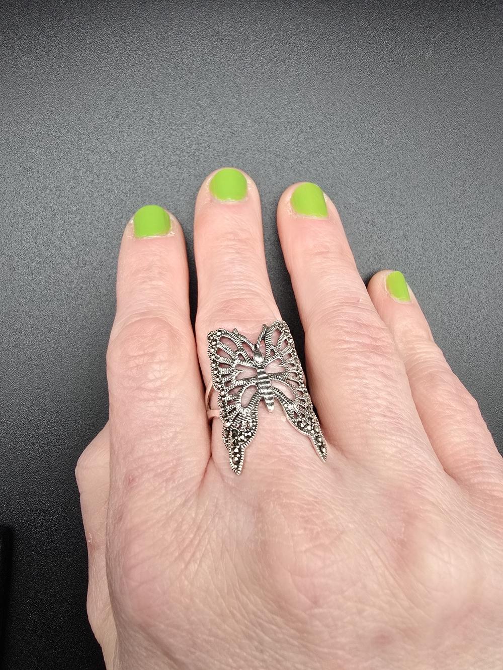 Vintage Stirling Marcasite Butterfly Ring - Picture 4 of 14